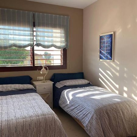 Modern 5-Bedroom Villa With Pool Montequinto Zewnętrze zdjęcie